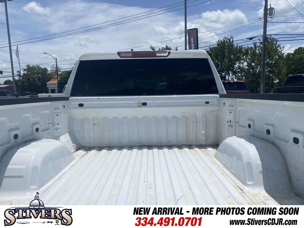 Used 2024 White Chevrolet Custom Trail Boss image 14