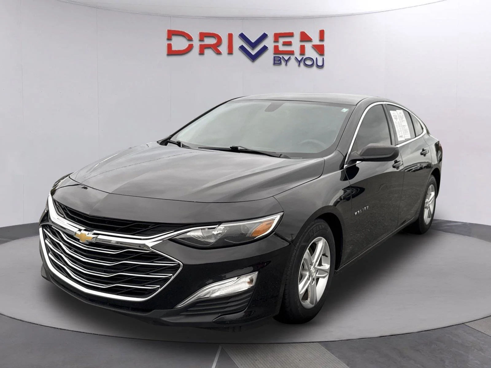 Used 2022 MOSAIC BLACK METALLIC Chevrolet LS image 8