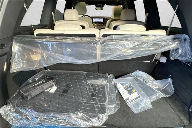 New 2026 Polar White Mercedes-Benz GLS 580 image 54