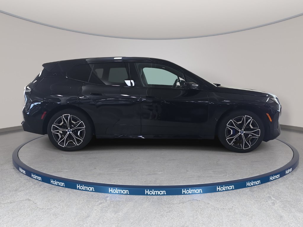 Used 2024 Black Sapphire Metallic BMW xDrive50 image 6