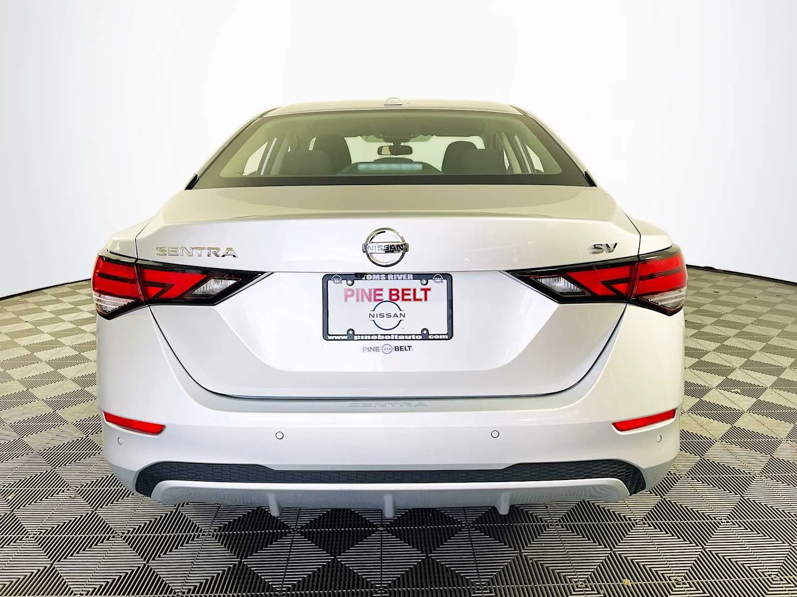 Certified Used 2023 Brilliant Silver Metallic Nissan SV image 5