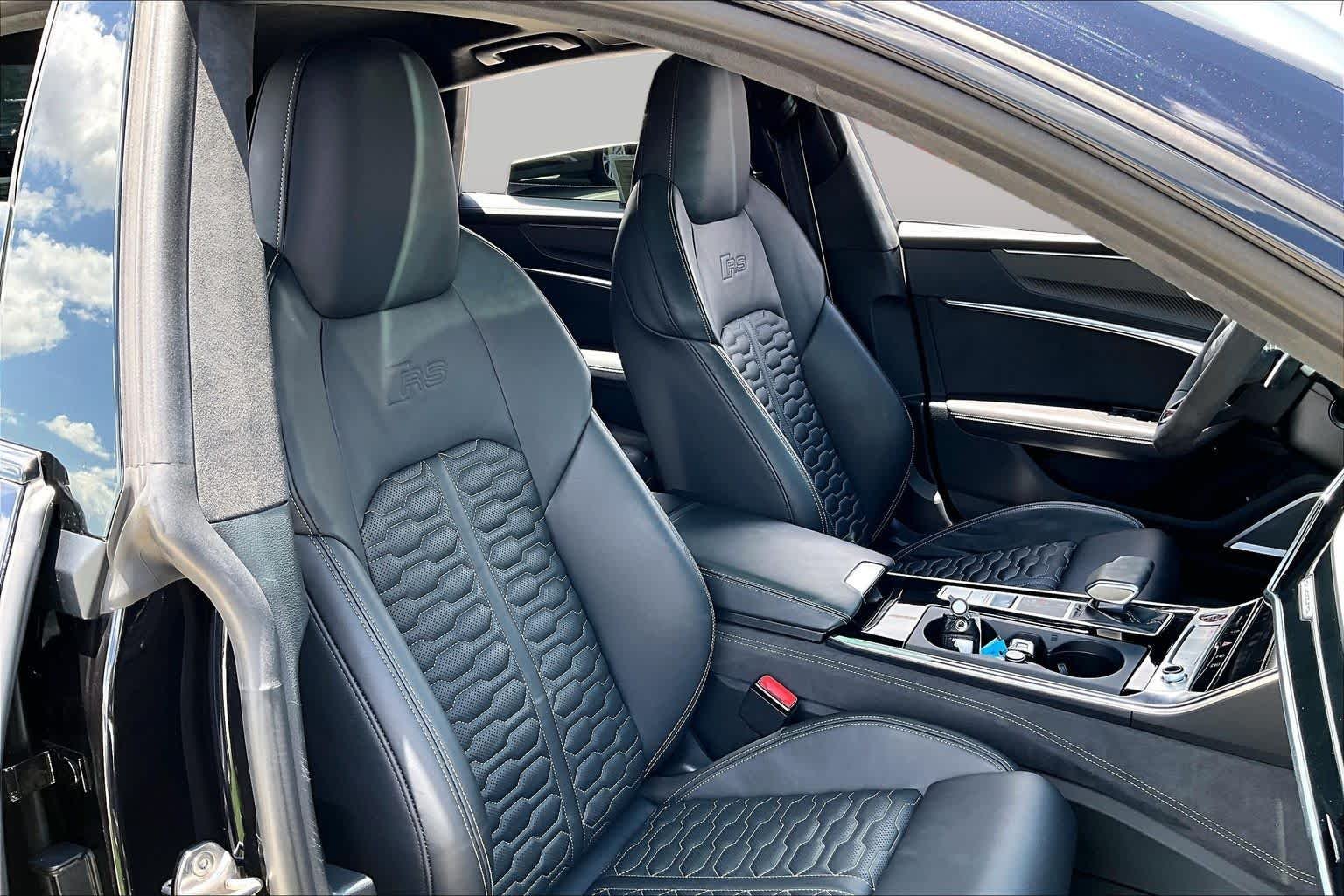 Used 2022 Sebring Black Crystal Effect Audi  image 8