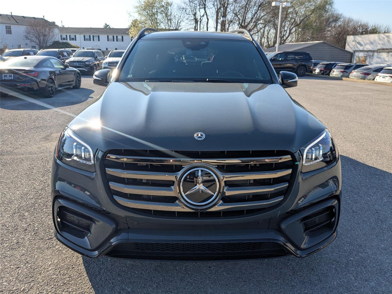 New 2026 MANUFAKTUR Silicon Grey Mercedes-Benz GLS 450 image 2