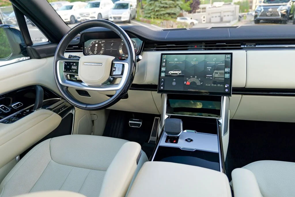 Used 2025 Gray Land Rover SE image 44