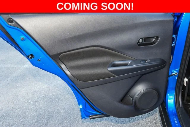 Used 2021 Blue Nissan S image 17