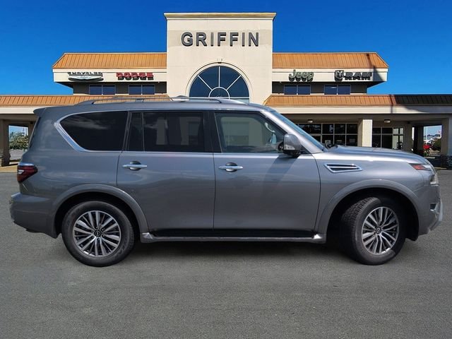 Used 2023 Gray Nissan SL image 3