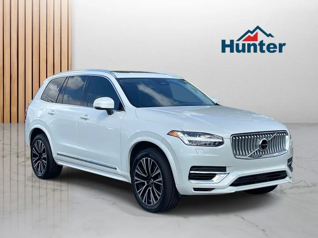 2025 Volvo XC90 T8; 6-seat Plus