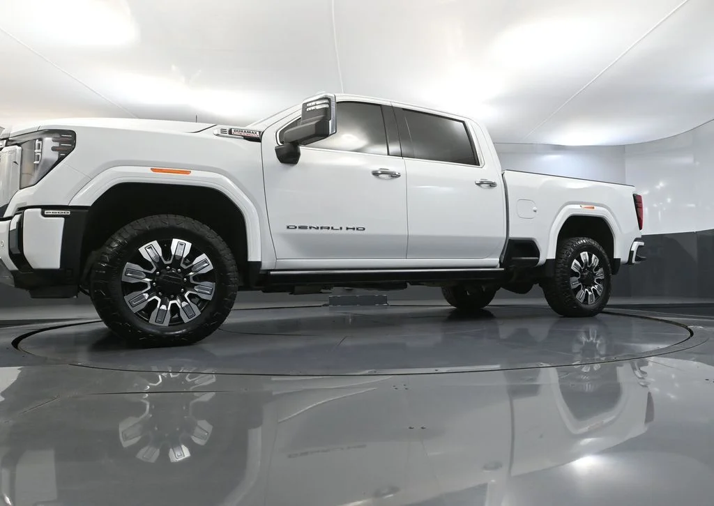 Certified Used 2025 White GMC Denali image 64