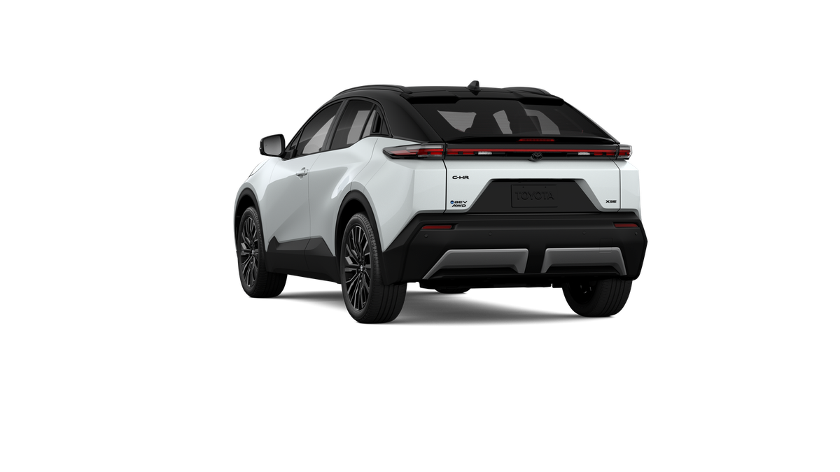 New 2026 Wind Chill Pearl/Black Toyota XSE image 42