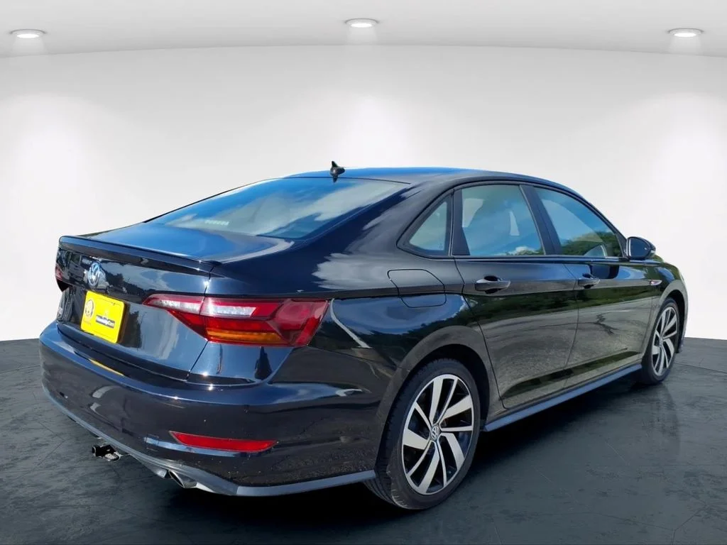 Used 2019 Black Volkswagen 2.0T S image 6