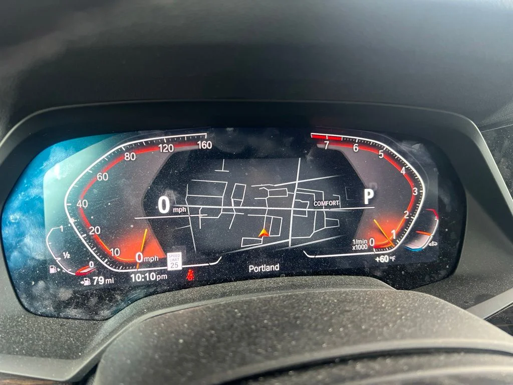 Used 2019 White BMW xDrive40i image 15