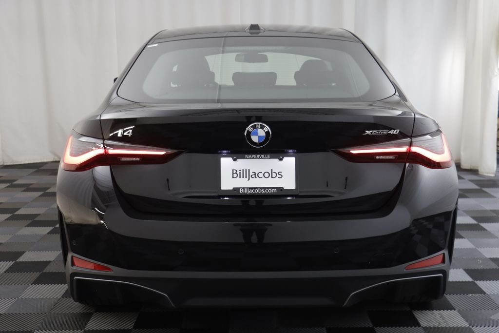 New 2026 Black Sapphire Metallic BMW xDrive40 image 16