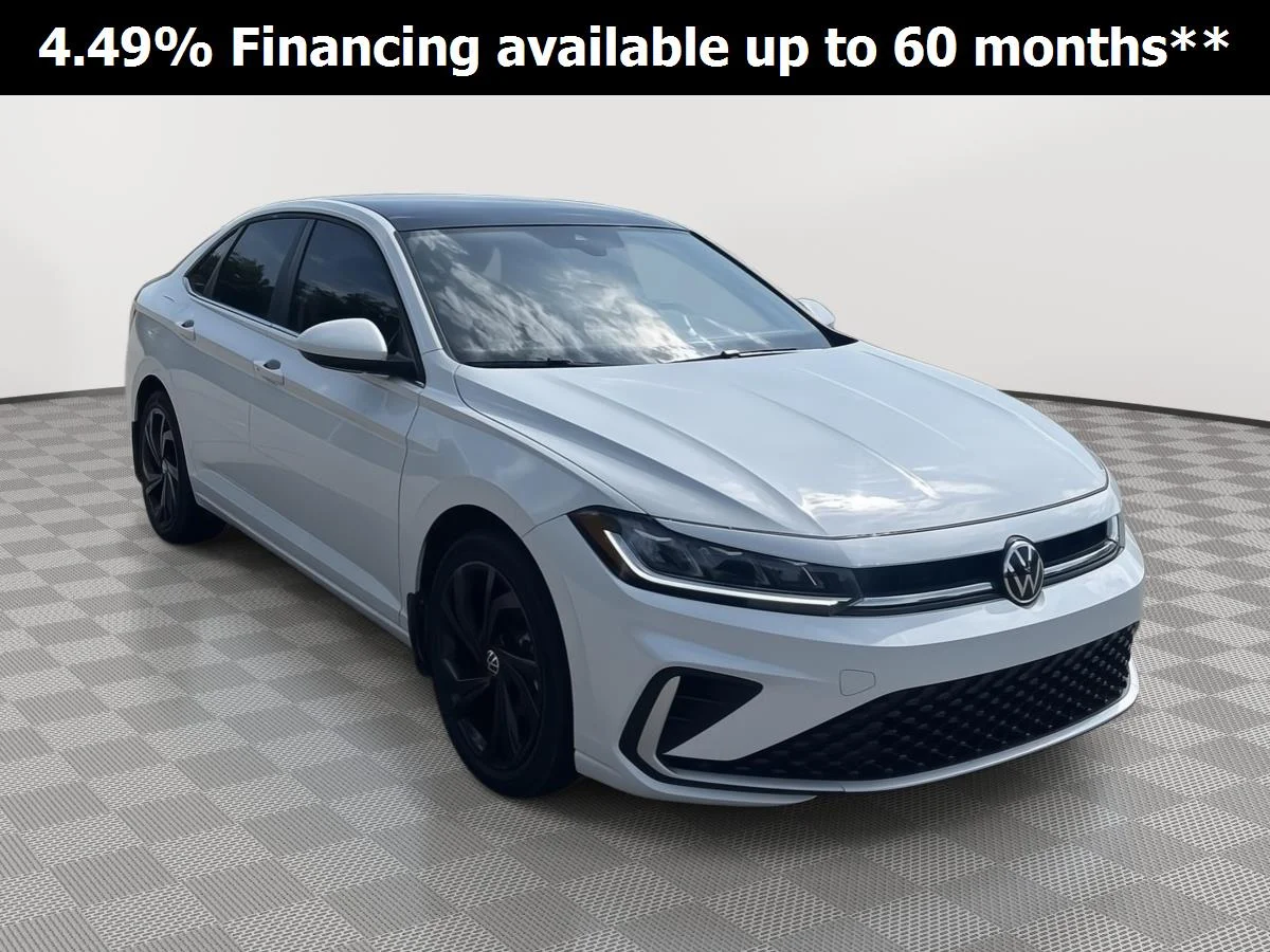 Certified Used 2025 WHITE Volkswagen SE image 1