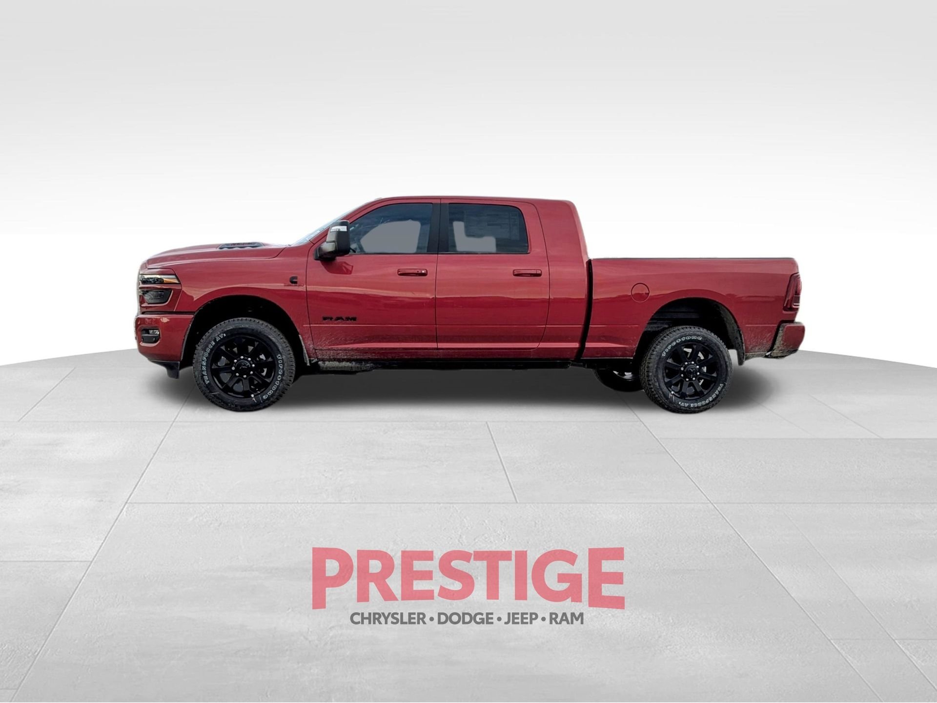 New 2026 Molten Red Pearl-Coat Exterior Paint RAM Laramie image 10