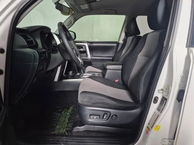 2018 Toyota 4Runner SR5 - Photo 14