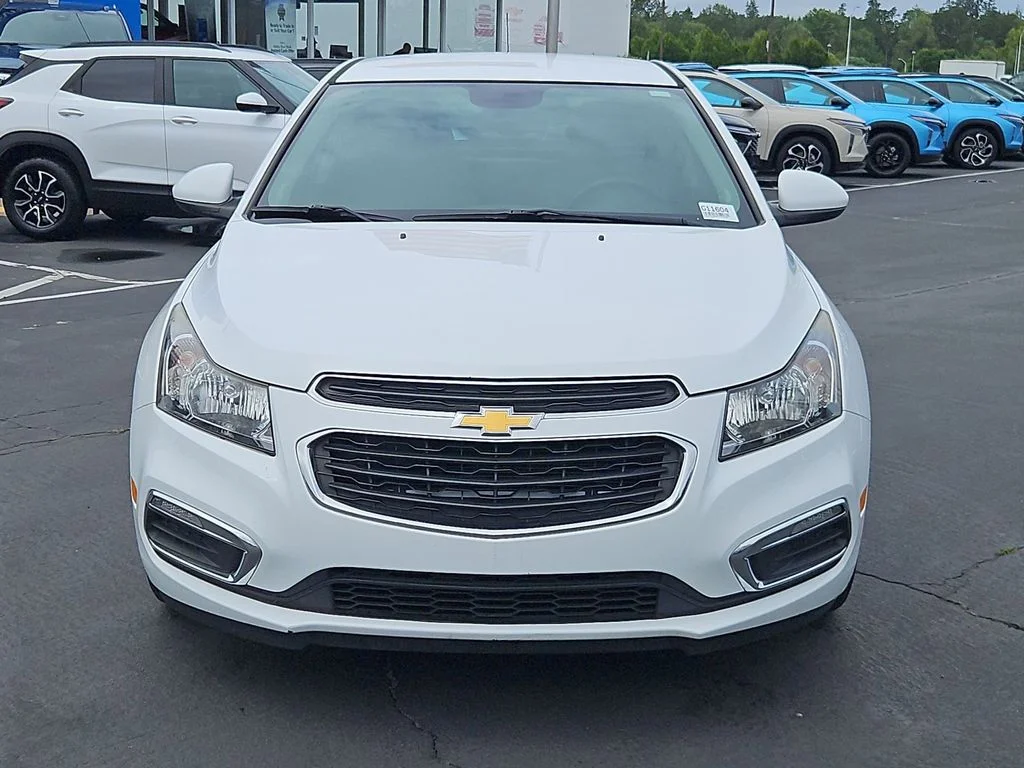 Used 2015 Summit White Chevrolet 1LT image 9