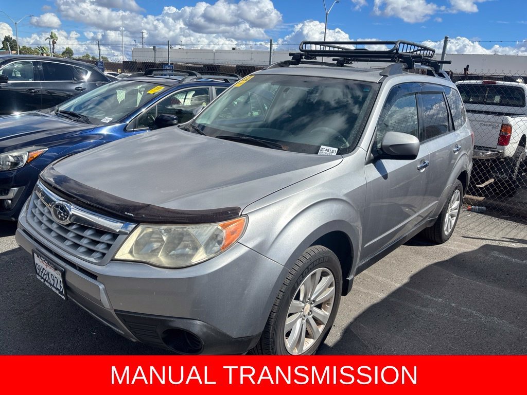 Used 2011 Steel Silver Metallic Subaru 2.5X image 25