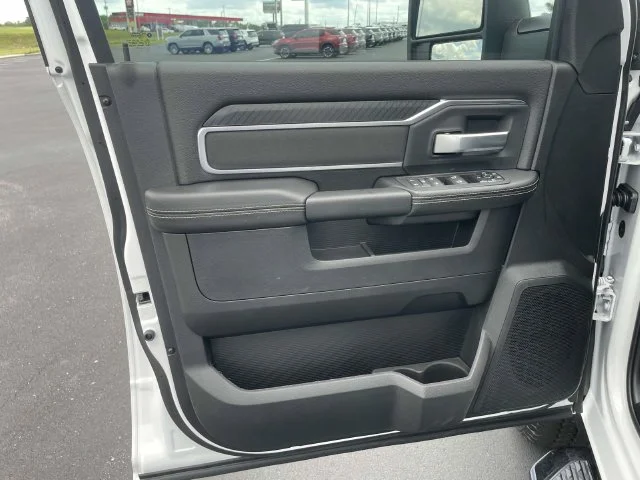 2025 RAM 2500 Big Horn - Photo 15