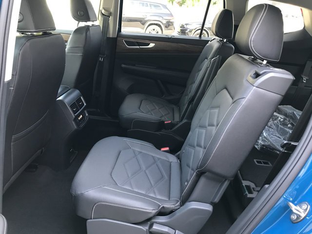 New 2026 Mountain Lake Blue Metallic Volkswagen 2.0T SE w/Technology image 23