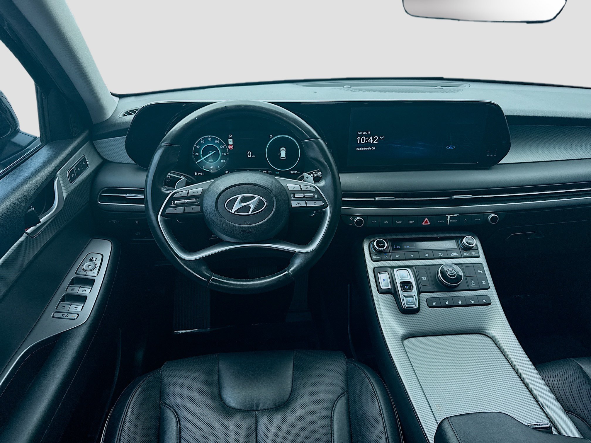 Used 2023 Abyss Black Pearl Hyundai SEL image 18