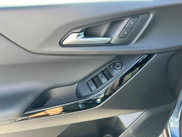 2026 Chevrolet Equinox LT - Photo 17
