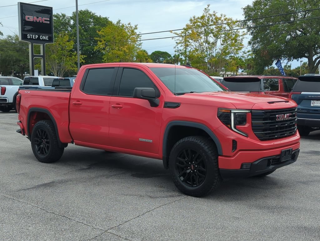 Used 2022 Cardinal Red GMC Elevation image 8