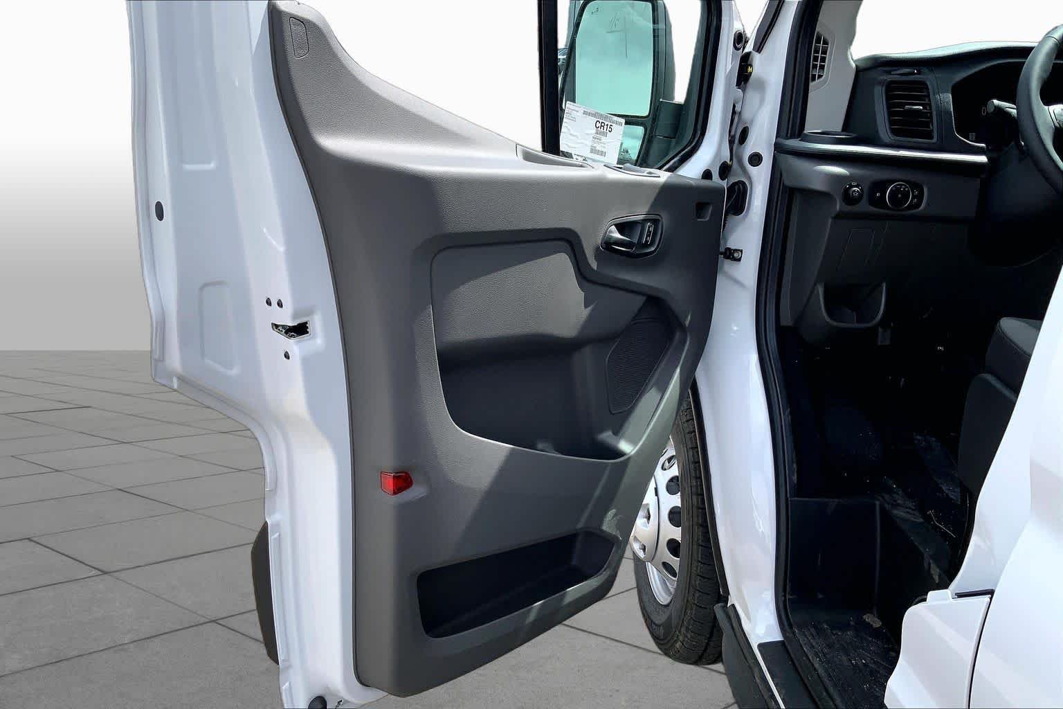 New 2026 Oxford White Ford Passenger Van XLT image 10