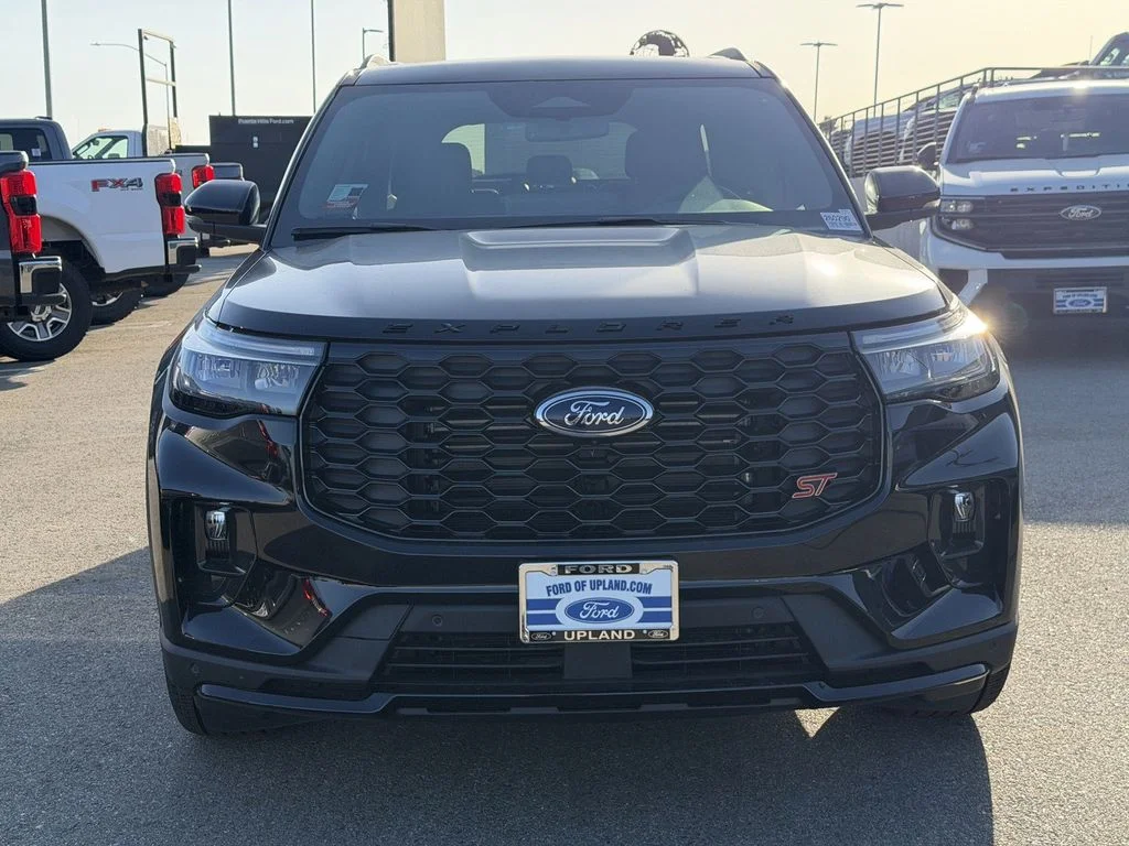 New 2026 Agate Black Metallic Ford ST image 2