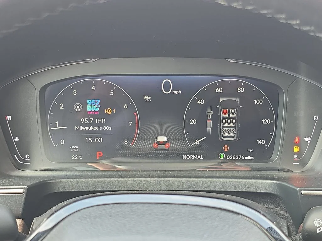 Used 2023  Honda Touring image 16