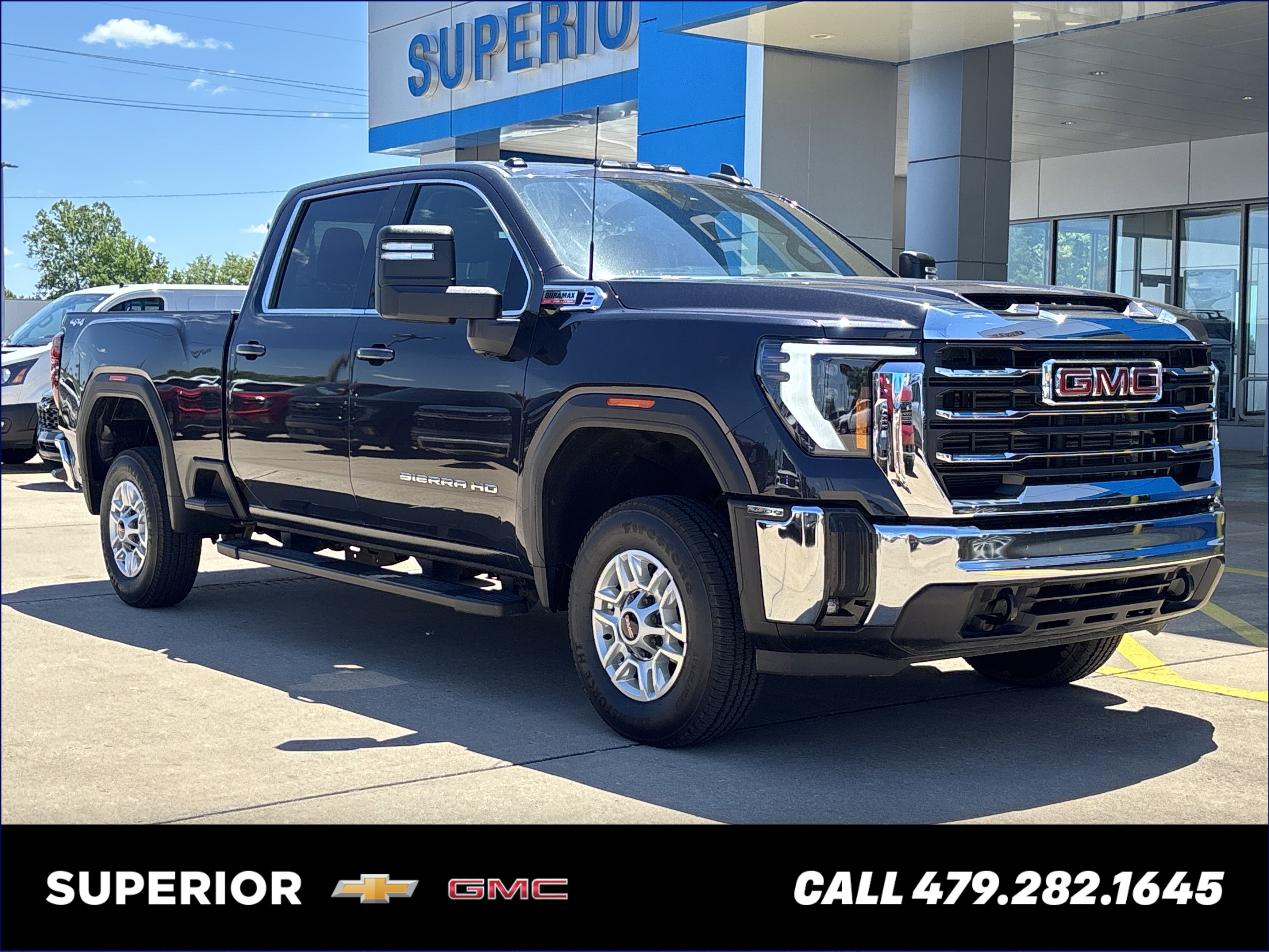 2025 GMC Sierra 4WD Crew Cab Standard Box SLE's photo