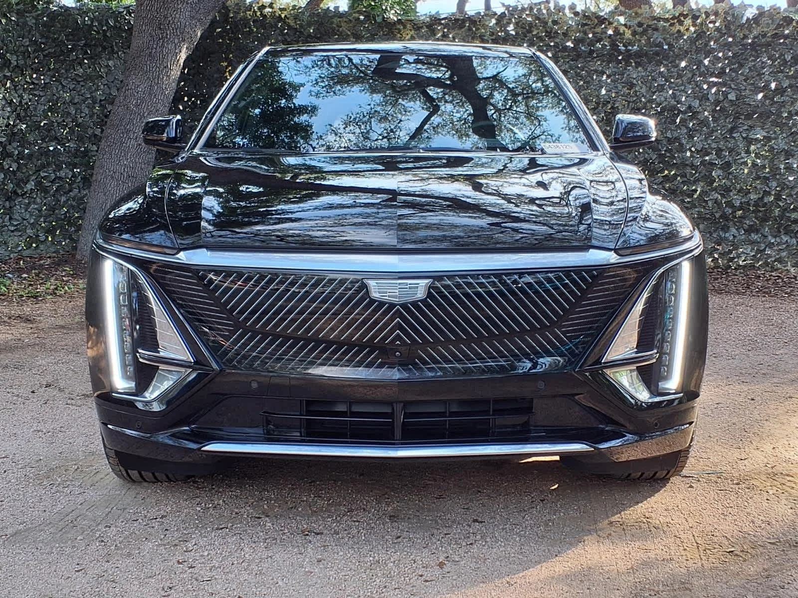 Certified 2025 Cadillac LYRIQ Luxury 3 with VIN 1GYKPTRL8SZ301319 for sale in San Antonio, TX