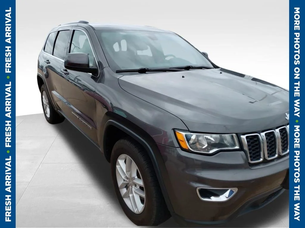 Used 2017 Gray Jeep Laredo image 1