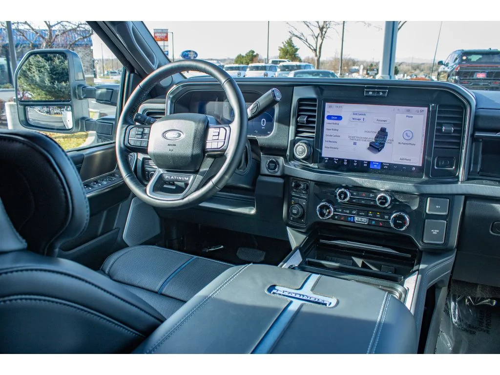 New 2026 Star White Metallic Tri-Coat Ford F-350® Platinum® image 17