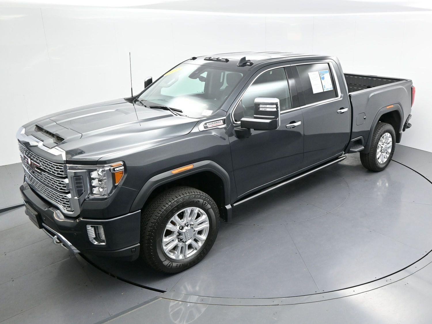 Used 2022 Hunter Metallic GMC Denali image 42