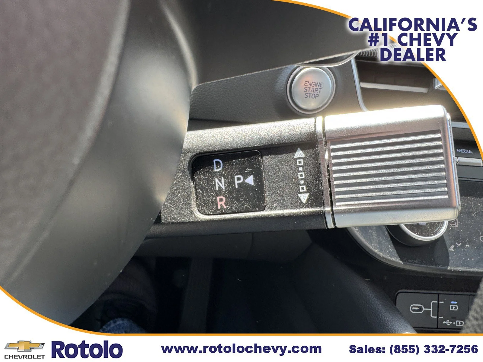Used 2024 Serenity White Hyundai SEL image 24