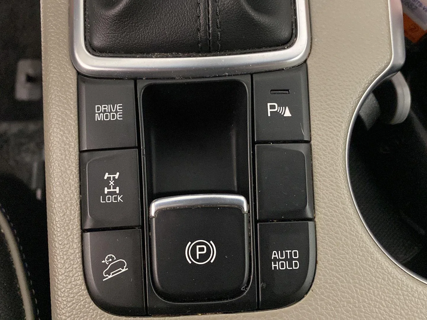 Used 2021 Hyper Red Kia SX Turbo image 14