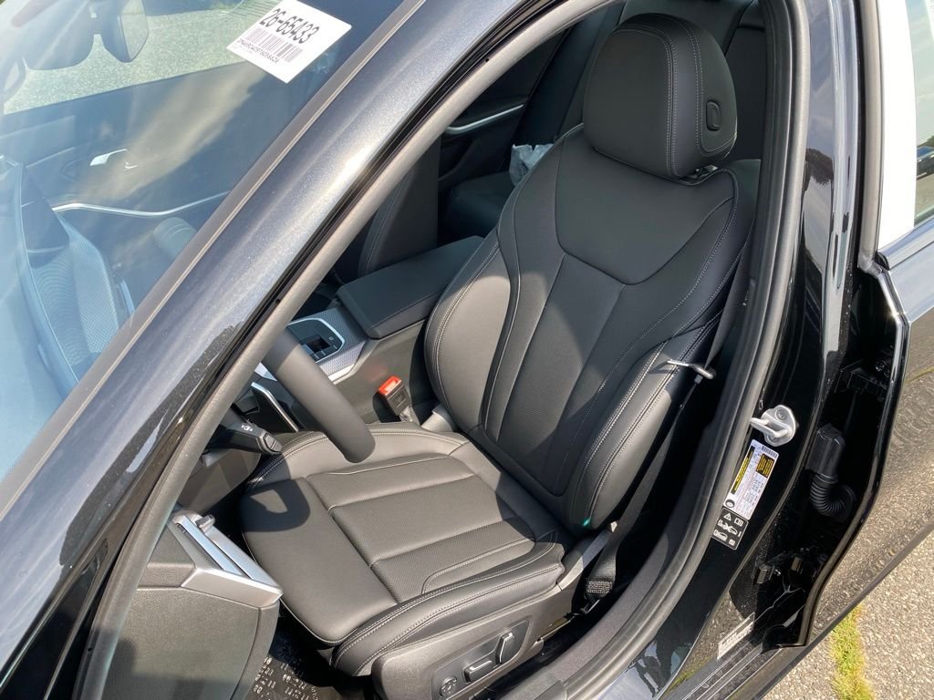 New 2026 Black Sapphire Metallic BMW 330i NA xDrive image 11