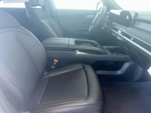 New 2027 Glacial White Pearl Kia S image 29