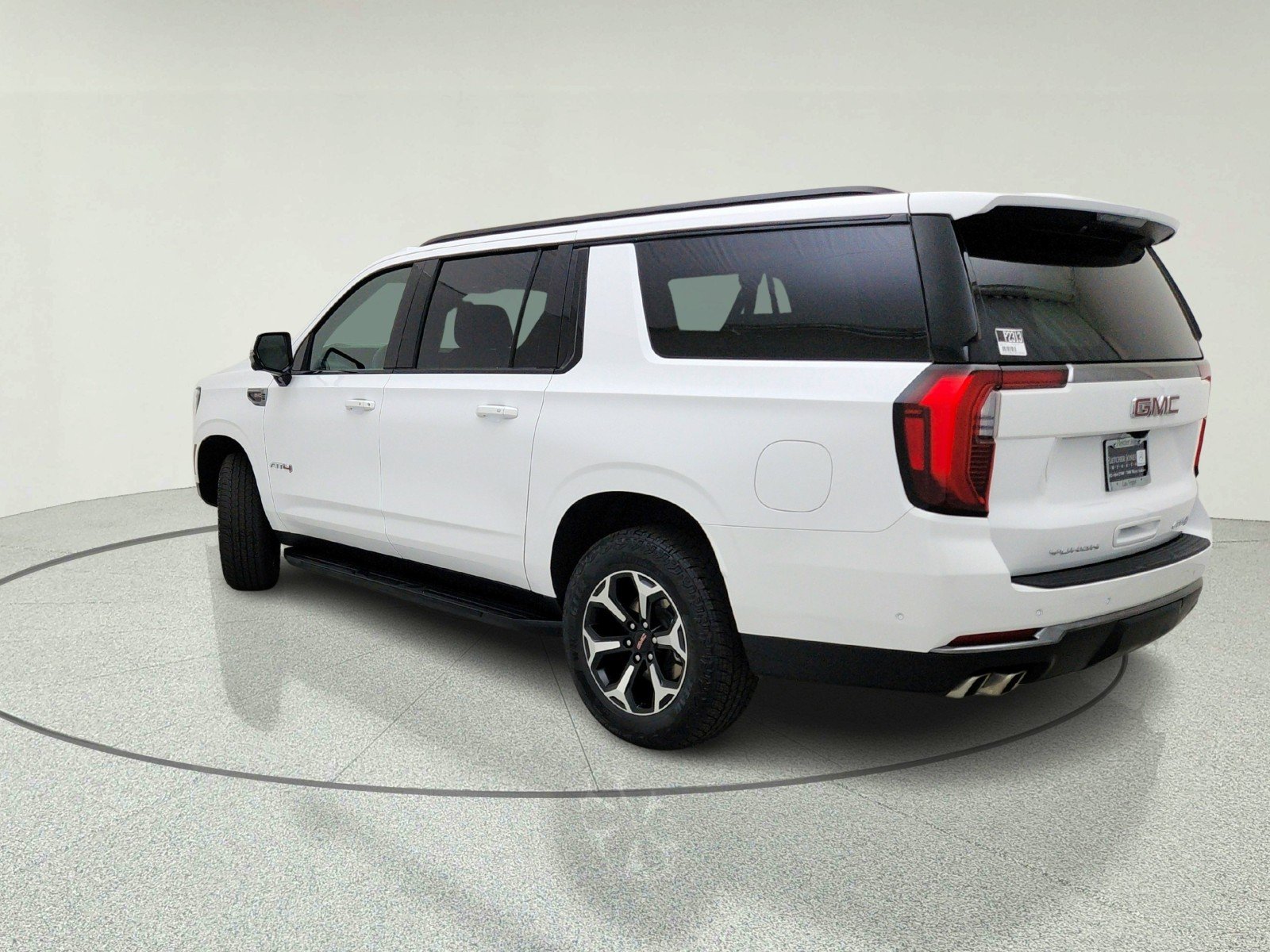 Used 2025 Summit White GMC AT4 image 12