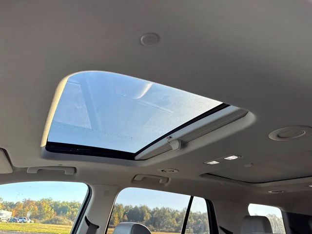 Used 2018 SATIN STEEL METALLIC Chevrolet LT Leather image 9