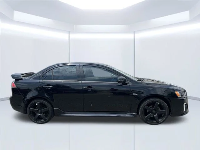 Used 2017 Black Mitsubishi ES image 5