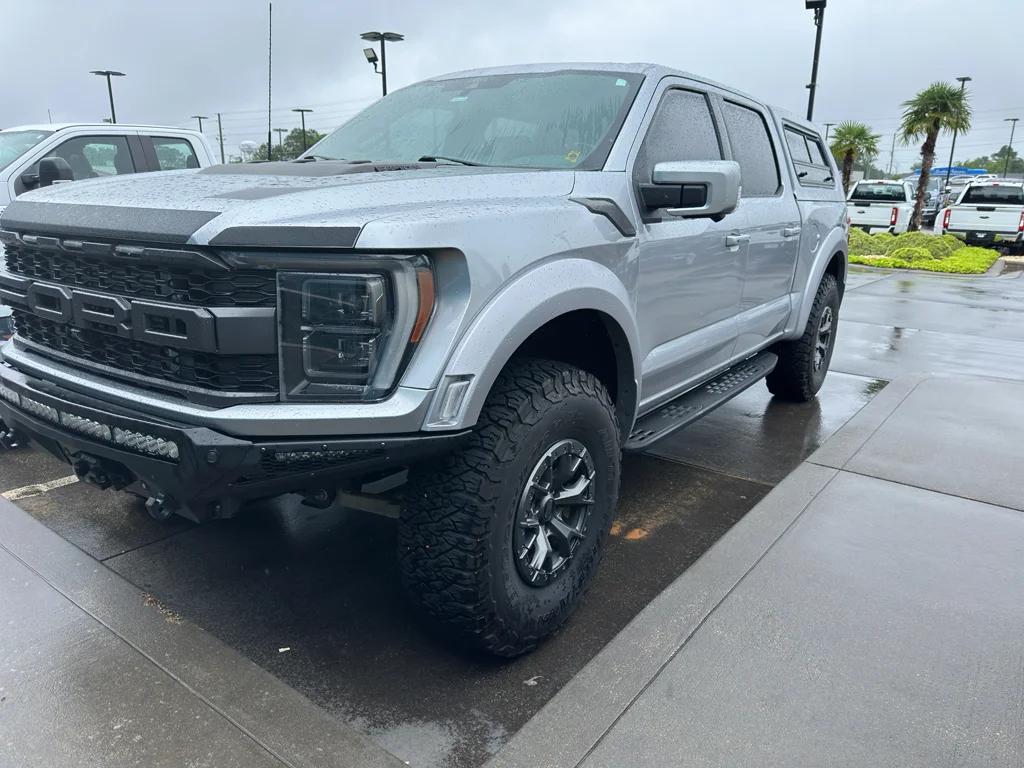 2022 Ford F-150 Raptor 4x4 SuperCrew 5-1/2 Box's photo