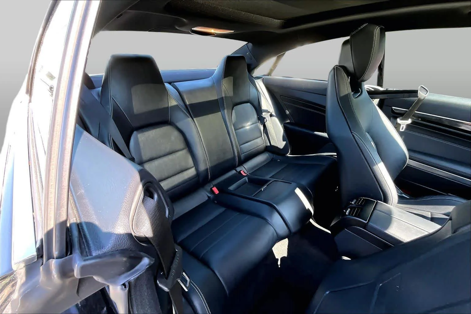 Used 2017 Black Mercedes-Benz E 400 image 19