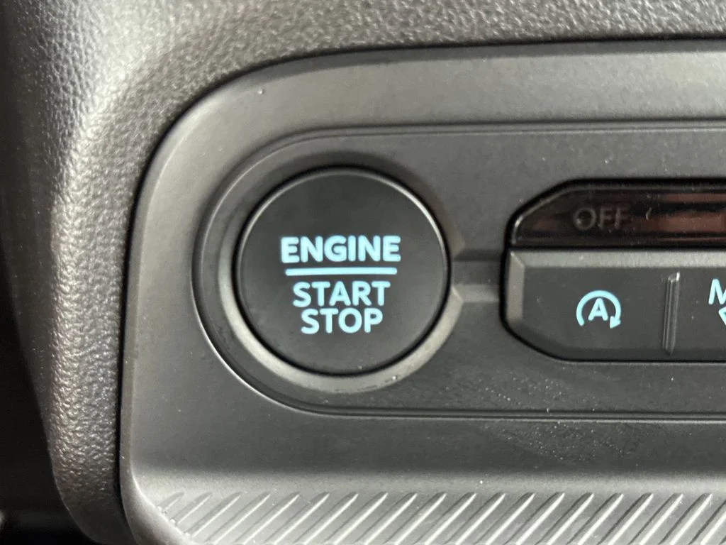 New 2025 Gray Ford Outer Banks image 23