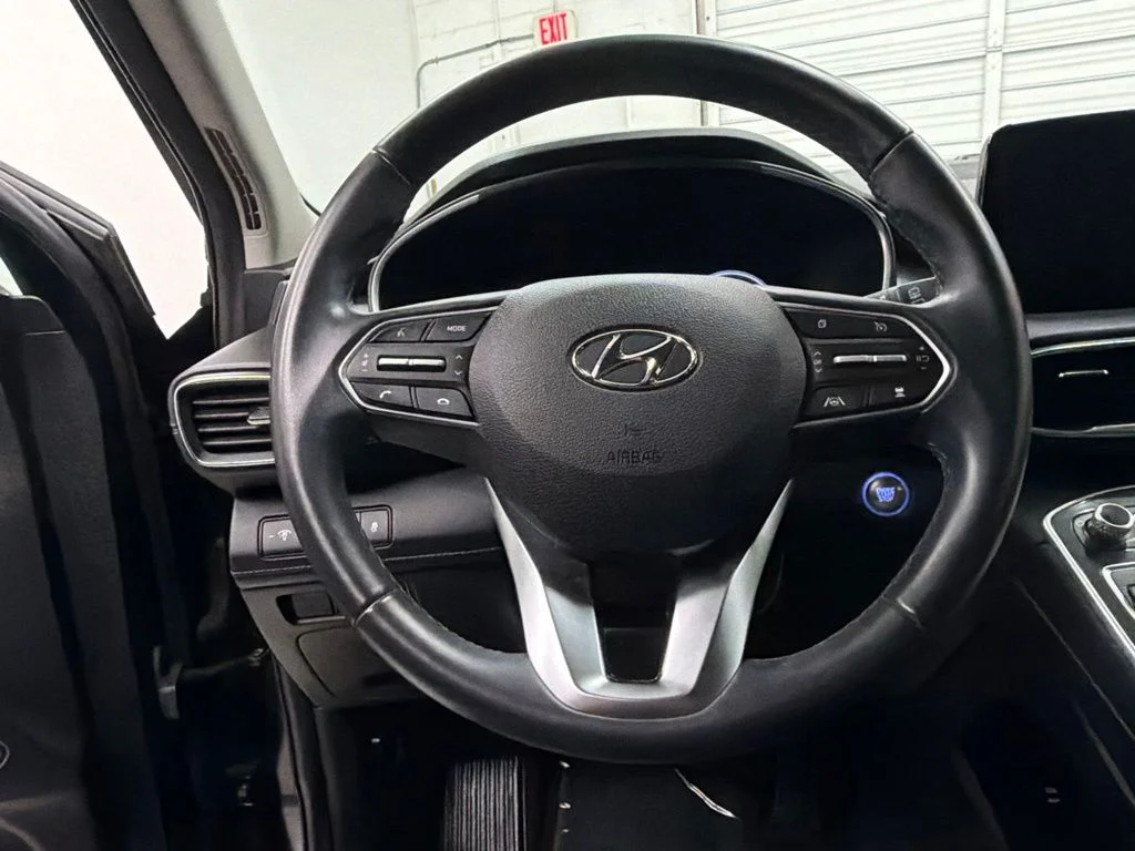 Used 2021 Black Hyundai SEL image 14