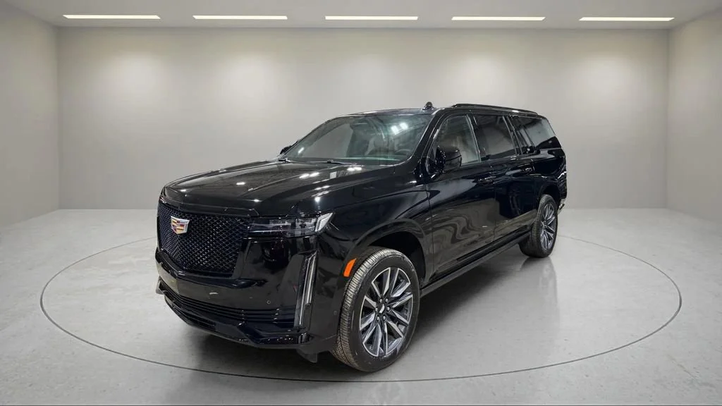 2023 Cadillac Escalade ESV Sport AWD's photo