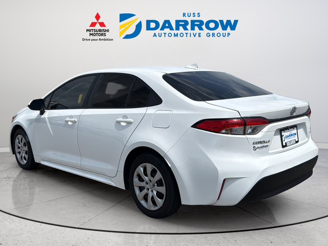 Used 2024 White Toyota LE image 3