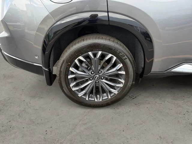 New 2026 Gun Metallic Nissan Platinum image 10
