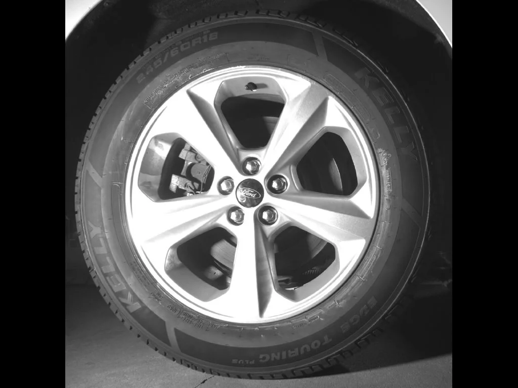 Used 2024 White Ford SE image 11