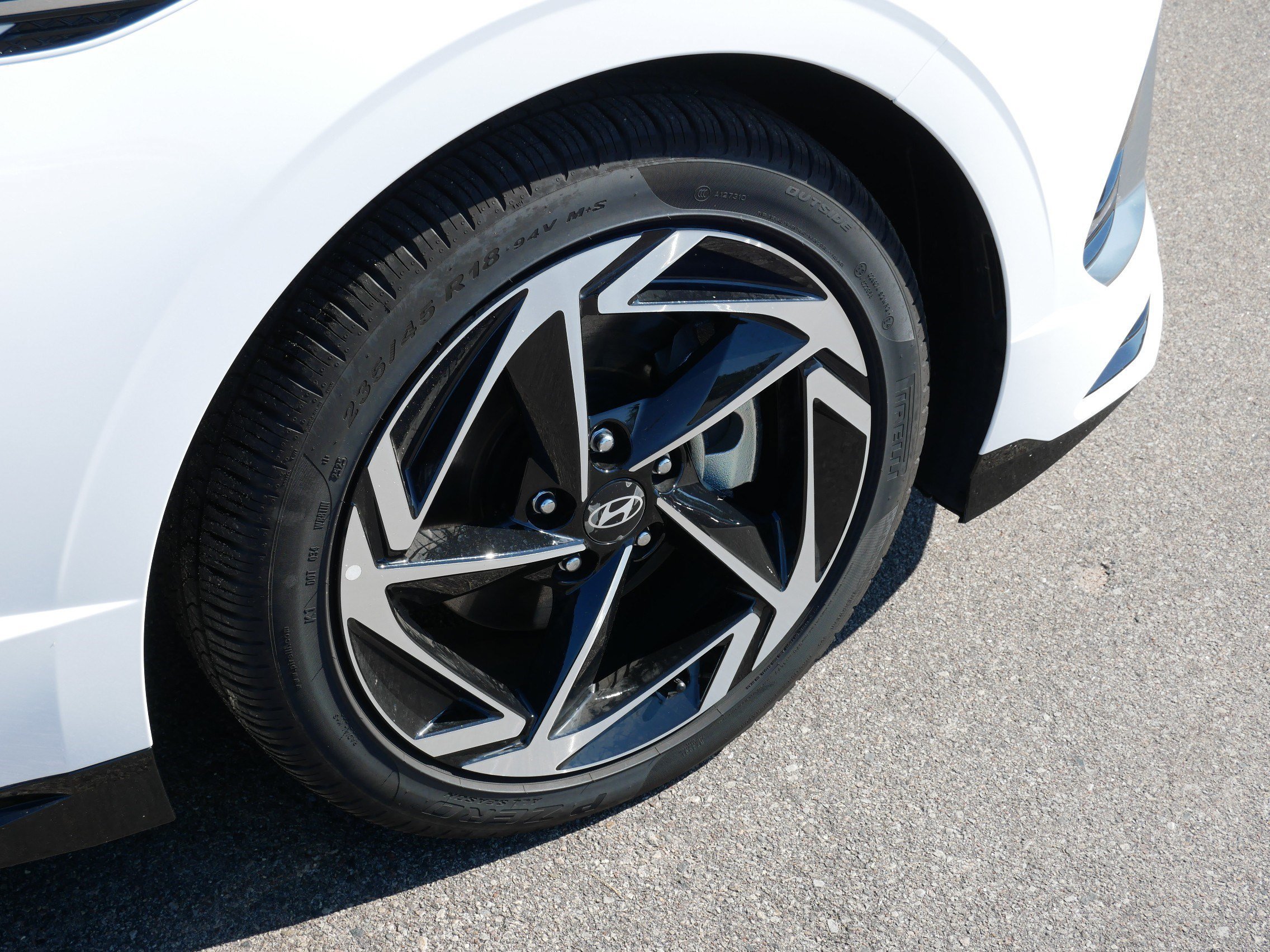 2026 Hyundai Sonata SEL - Photo 12